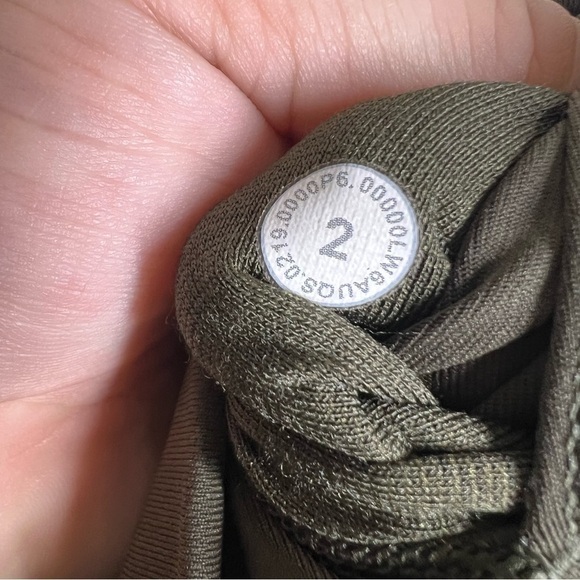 Lululemon Wunder Womens Under High-Rise Crop 21" Mesh Dark Olive Green Size 2 - Picture 7 of 7
